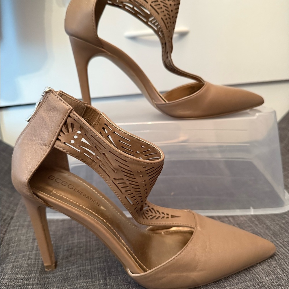 BCBGeneration Women's Beige Cutout Heels